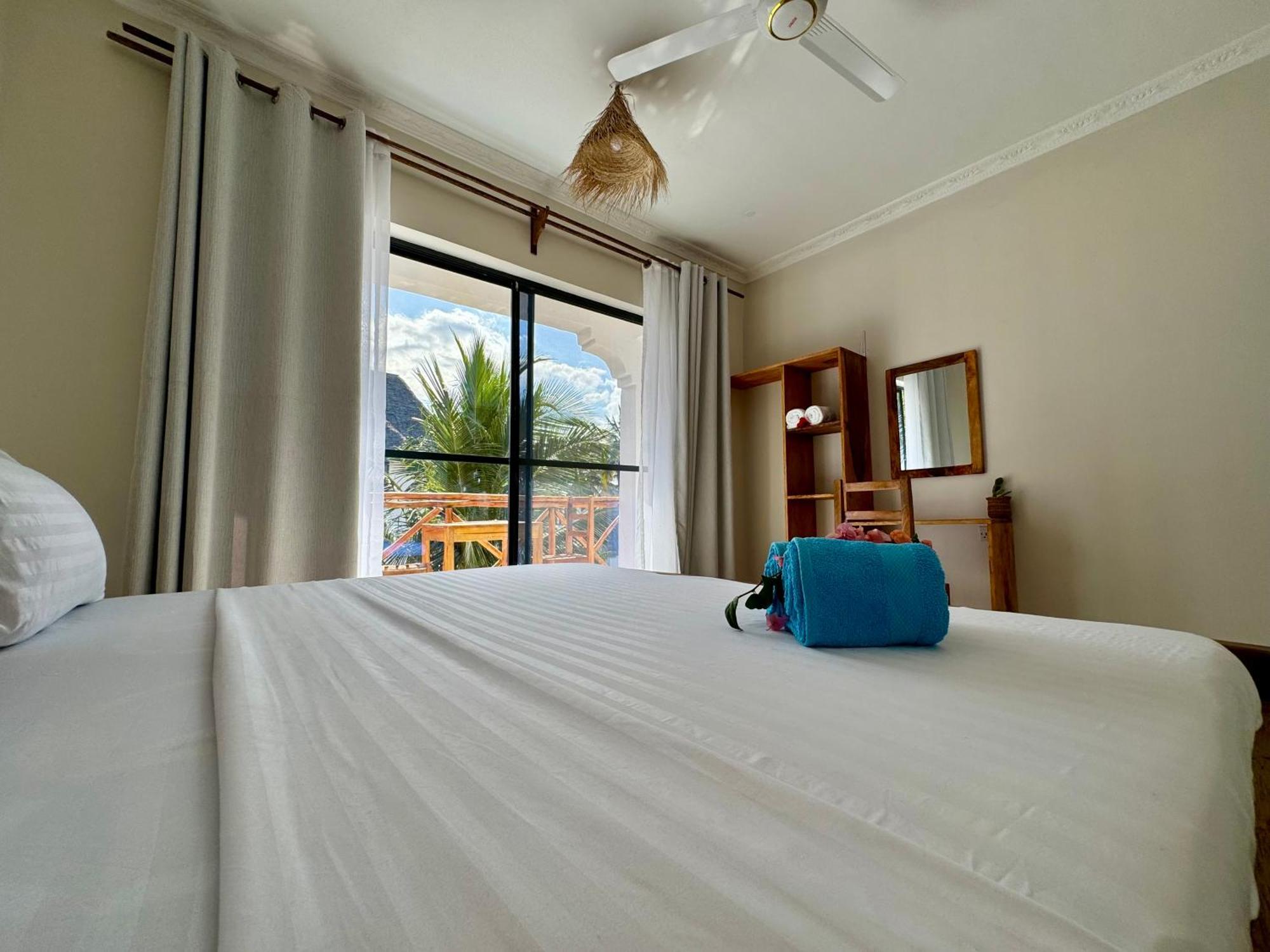 Rafiki Hotel Nungwi Beach Bagian luar foto