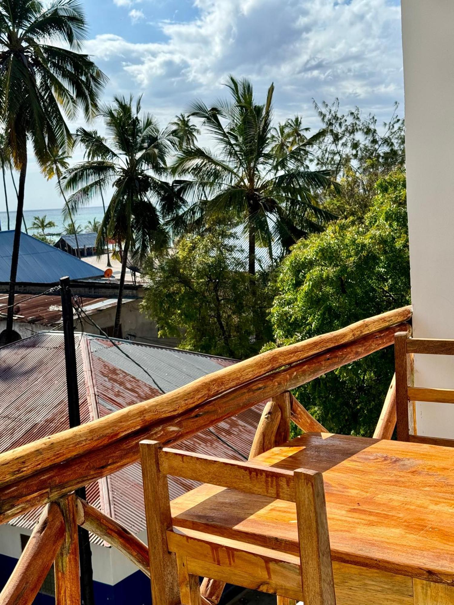 Rafiki Hotel Nungwi Beach Bagian luar foto